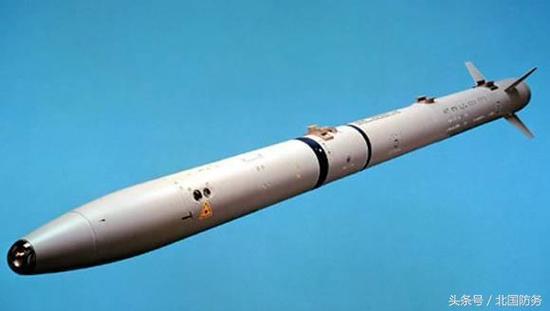 歼-16与反辐射导弹合体战力最大化，可压制“萨德”反导系统