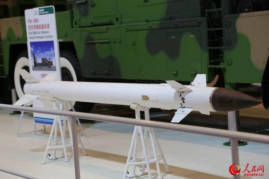 2014年珠海航展上的fm3000中近程防空导弹
