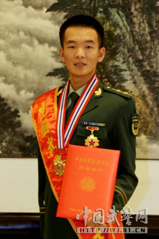 侯ųʶӴñͽϮ 10Ӵ4Ϯ