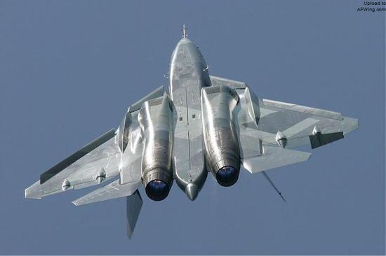 俄罗斯军用航空发动机差美国20年,中国差俄罗斯多少年?
