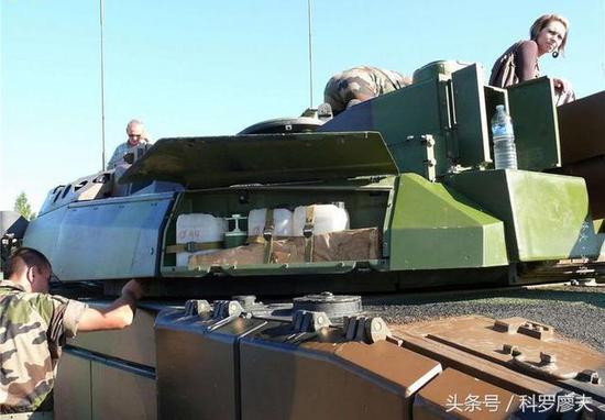 �������տ�������ս̹�ˣ�������ͣ�Ҳ���пմ��ڡ�