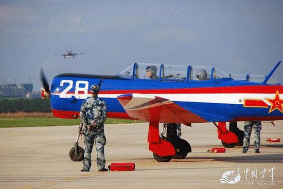 ����ͼ���й��վ�װ���ĳ���6����������