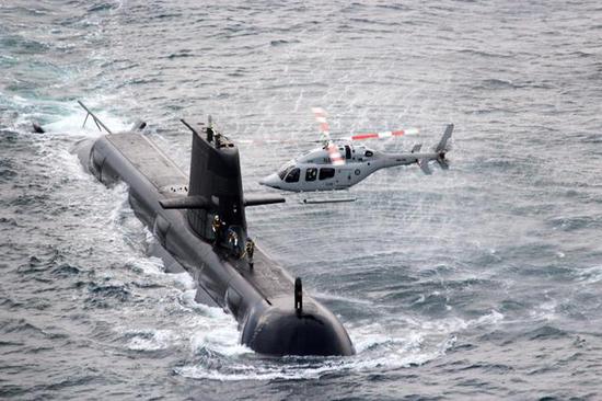 澳大利亚要用潜艇窥视中国 我军服役30艘056