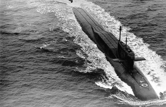 “扬基”II级弹道导弹核潜艇