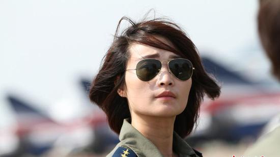 中国空军首名女飞行员余旭牺牲