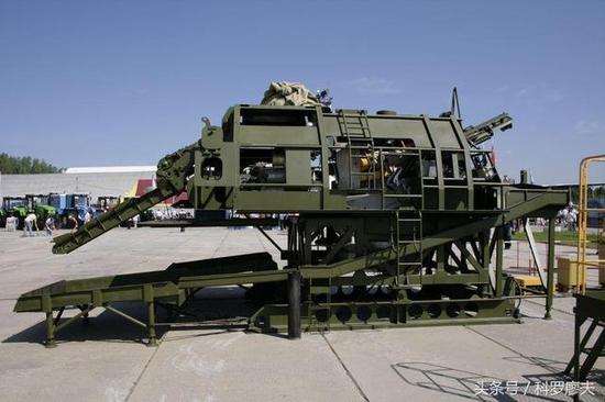 俄羅斯2S19式152毫米加榴炮的訓練模擬器。