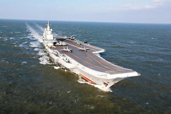 点击查看大图 我们出门开得快,而且没黑烟