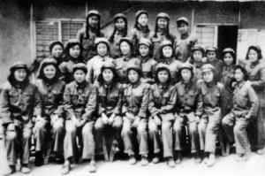 资料图:部分从事对敌广播的志愿军女战士