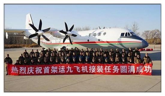 运-9让中国陆军看到了未来战略运输的希望 可运力上远不及运-20 同时数量也不够