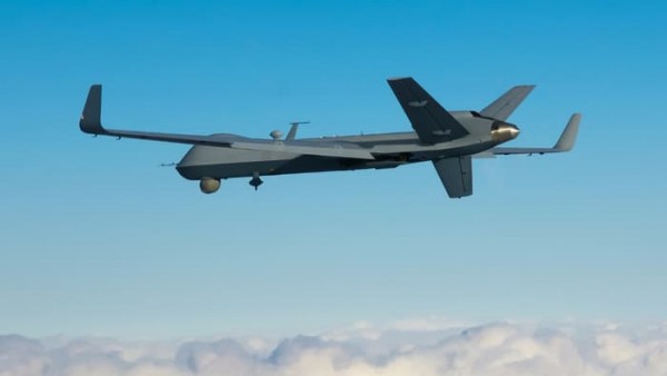 ��Ϊ����ߵ�MQ-9���������˻������ٶȿɴ��ʳ�ߡ�����������ҩЯ������ҲԶ������ʳ�ߡ���