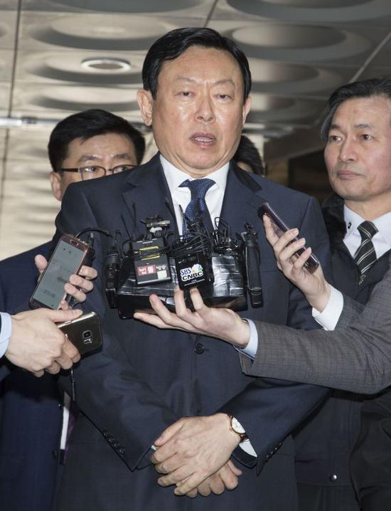 ����ͼƬ�����켯�Ż᳤������