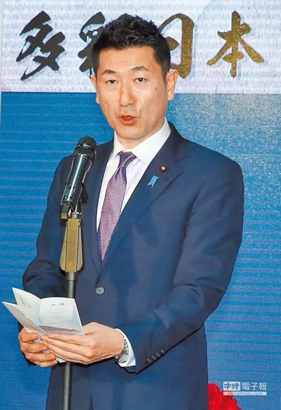 日本政府总务副大臣赤间二郎25日来台。