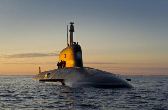“亚森”级核潜艇首艇“北德文斯克”号