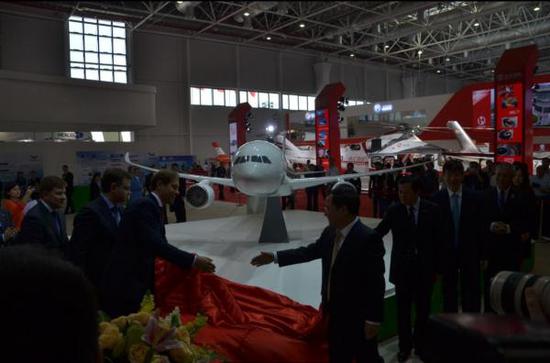 �ж������������Ŀ������