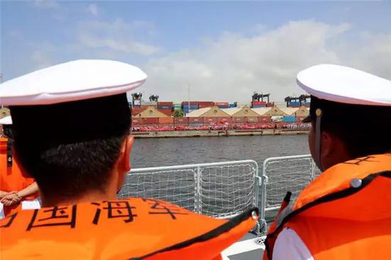 编队访问巴基斯坦(史奎吉摄) (2).JPG