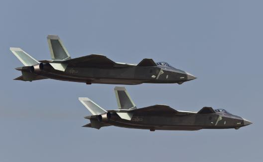 晨曦:证据来了,歼20生产总数在今年可装备一个团?