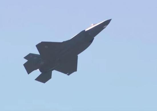 ˵F-35ıݶ󲿷ǳ涯صչʾرȴĴֱԵƣ˵еġשȽɿϵͳĴӭƣڵͨʱԿԶСȵǺʵʵսζŨı