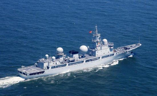 活动在公海上的中国侦察船