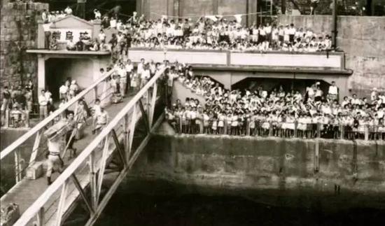 ձס˾Ҳ˵쿪µİӶǧ͹