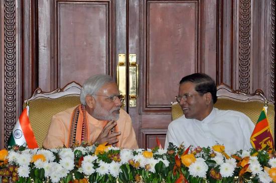 ӡ������Ī�Ϸ���˹������