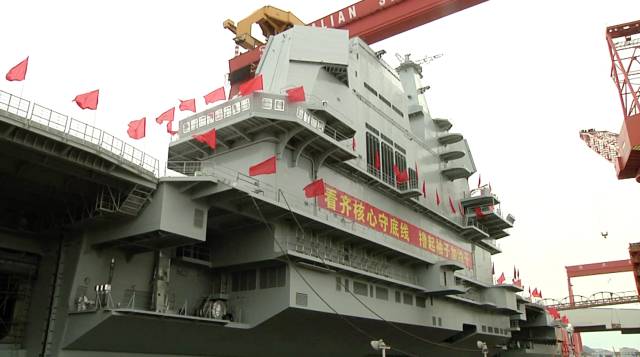 国产航母如何制造 每块钢板都有工人姓名及天