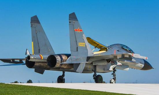 歼20开始测试国产发动机 喷口采用新设计隐身