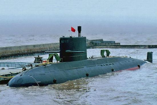 中国先进的041型“元”级AIP潜艇