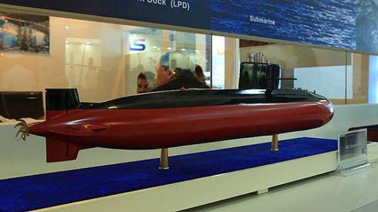 中国展出的S-26T型外贸潜艇