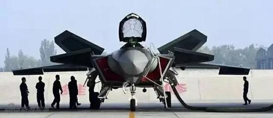 美F35频繁现身朝鲜半岛 中国同时亮出歼20歼