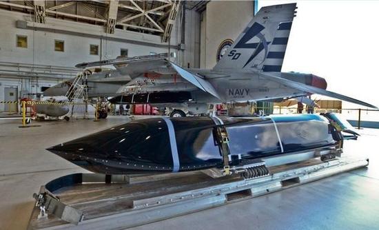 资料图:AGM-158反舰导弹