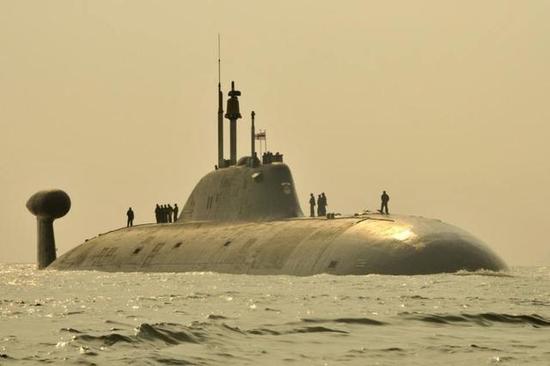 租借到“查克拉-2号”核潜艇让印度很是自豪