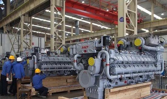 军事深度    这一批为4台chd622v20柴油机,为中国自主研制的新高速大