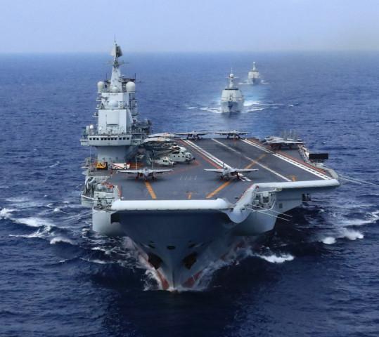 中国003航母或配双波段相控阵雷达 外观时髦战