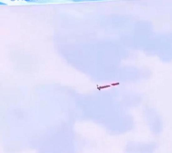 视频显示Kh-59mk2导弹正在进行巡航飞行