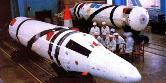 ����2����