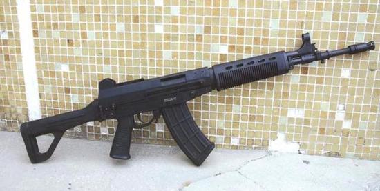 俄军陆战队比赛配装了中国03步枪 为什么不用95式?