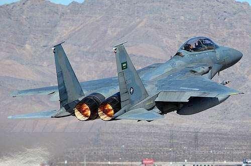 美国F-15战斗机未采用矢量发动机