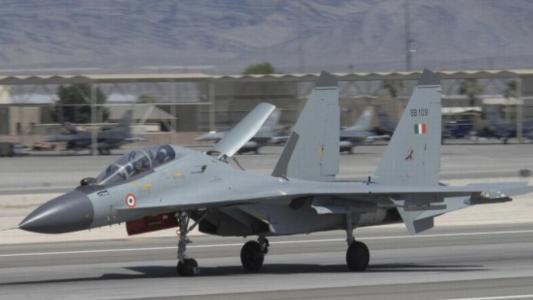 印度空军'美洲虎'攻击机3天内连续两次坠机图片