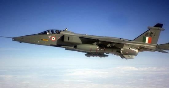 印度又一架美洲虎战机坠毁 还要斥巨资购美国