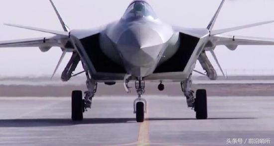 日学者罕见称赞我歼20性能 对比F22和F35有不