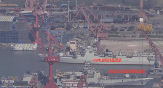 055型驱逐舰首舰正在加紧建造。图片来自网络，非常感谢作者。