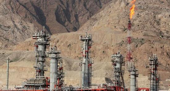 美国的制裁已经令伊朗石油出口面临阻碍。