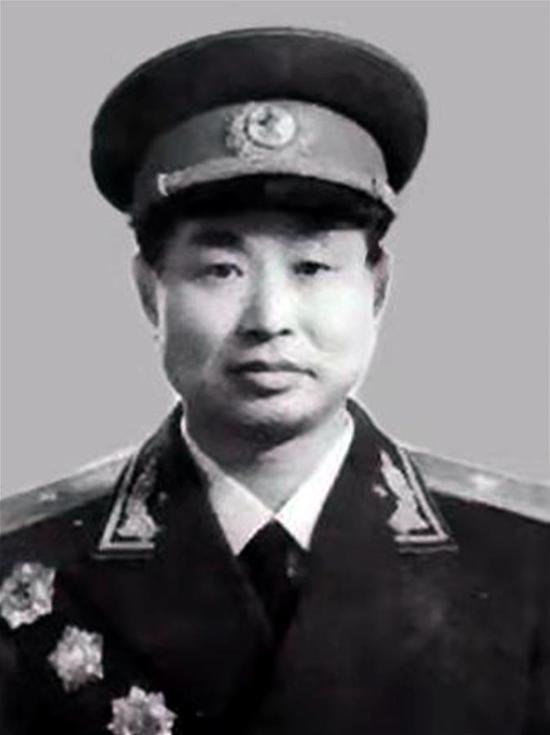 开国少将原武汉军区空军副司令员方槐逝世 享