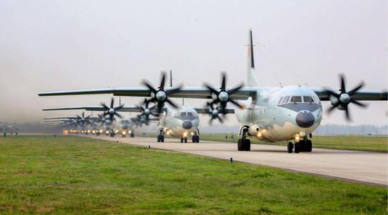 中国国产运8运输机出口哈萨克斯坦 单价仅3000万美元