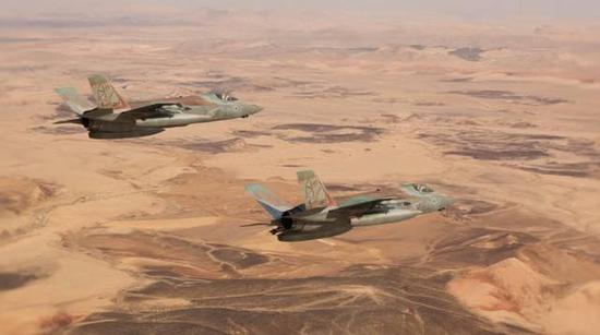 F35