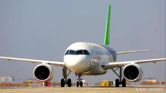 C919大飞机