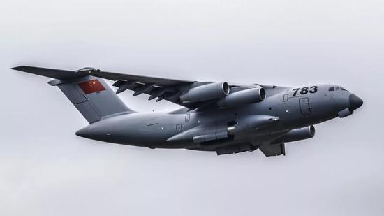 中国运20使用与伊尔76相同的4台发动机 为何多运20吨