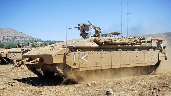 ◎“雌虎”重型步兵战车虽然重,但是空调……
