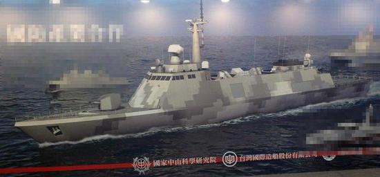图片:注意“海剑2型”中程舰空导弹的固定式发射箱