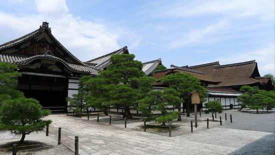 今天的京都。作为曾经的日本旧都，有很多古迹